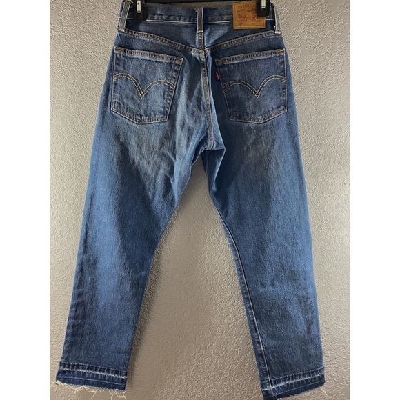 Levi’s 501 Straight Leg Raw Hem Wear & Tear Jeans - Picture 10 of 16